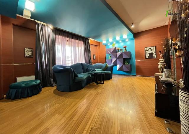 Ընդարձակ 4 սենյականոց բնակարան նորակառույց շենքում Հյուսիսային պողոտայում, 258 քմ, 5/8 հարկ