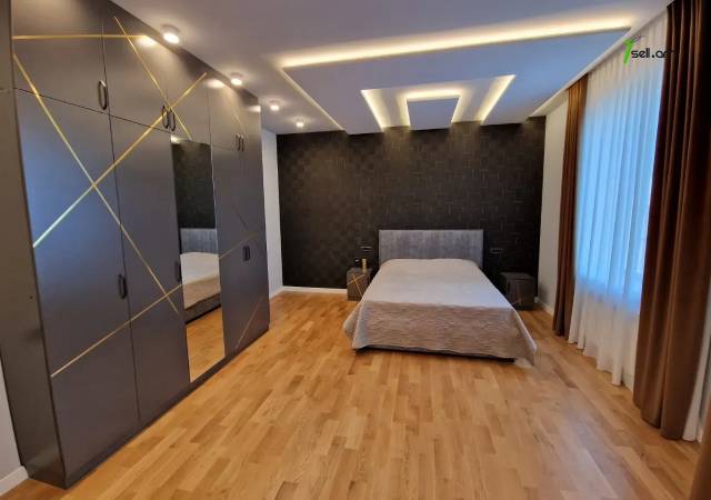 Երկու հարկանի քարե տուն, Նոյ թաղամաս Մալաթիա Սեբաստիայում, 770 քմ, 3+ սանհանգույց