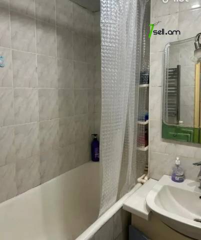 2 սենյականոց բնակարան Ակսել Բակունցի փողոցում, 58 քմ, 7/9 հարկ, մասնակի վերանորոգում