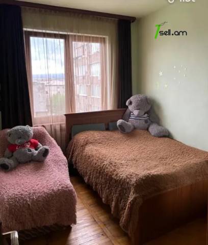 2 սենյականոց բնակարան Ակսել Բակունցի փողոցում, 58 քմ, 7/9 հարկ, մասնակի վերանորոգում