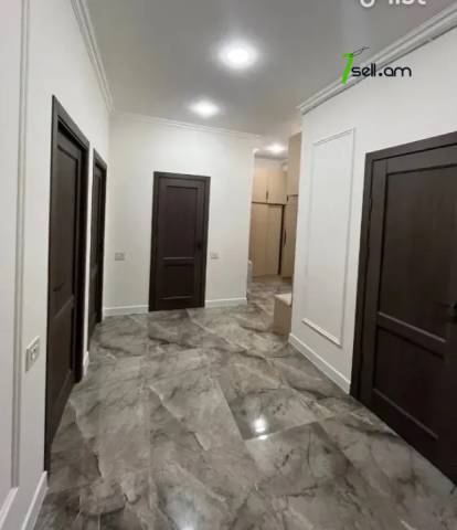 3 սենյականոց բնակարան նորակառույց շենքում Կարապետ Ուլնեցու փողոցում, 105 ք.մ., 9/16 հարկ