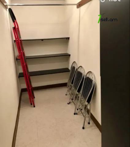 3 սենյականոց բնակարան Սարյան փողոցում, 70 քմ, 6/9 հարկ, կապիտալ վերանորոգված, քարե շենք