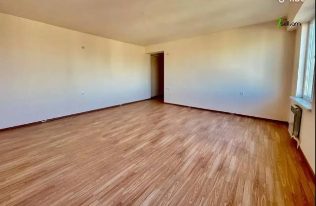 2 սենյականոց բնակարան նորակառույց շենքում Շինարարների փողոցում, 70 ք.մ., 11/14 հարկ