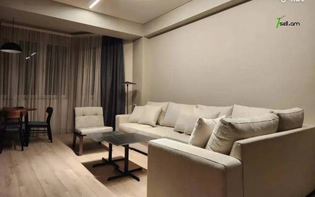 3 սենյականոց բնակարան նորակառույց շենքում Ալեք Մանուկյանի փողոցում, 73 ք.մ., նախավերջին հարկ