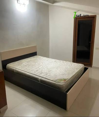 4 սենյականոց բնակարան նորակառույց շենքում, Zaqyan Street, 180 քմ, 3+ սանհանգույց, մի քանի պատշգամբ