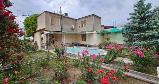 Բազմաֆունկցիոնալ գույք Ազատության պողոտայում Արաբկիրում, 900 քմ