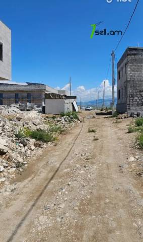 Հողատարածք բնակելի շինությունների համար, Վահան Տերյան Թաղ. 3-րդ Փող. Ավանում, 2000 քմ