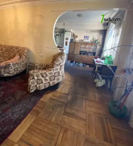 3 սենյականոց բնակարան Արաբկիրում, 87 ք.մ., 2 սանհանգույց, նախավերջին հարկ