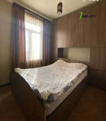 2 սենյականոց բնակարան Բաբայան փողոցում, 44 ք.մ., բարձր առաստաղներ, եվրովերանորոգված, քարե շենք