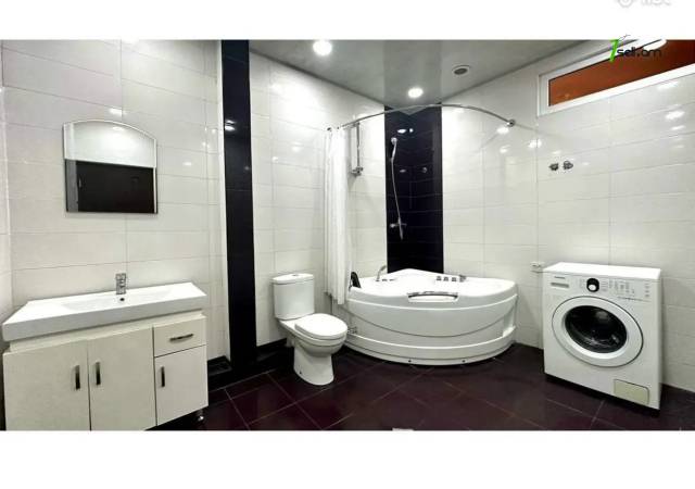 2 սենյականոց բնակարան նորակառույց շենքում Լեռ Կամսարի փողոցում, 90 ք.մ., 2 սանհանգույց