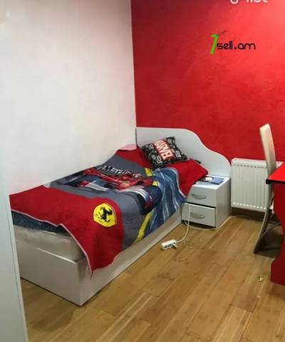 4 սենյականոց բնակարան Ռուբինյանց փողոցում, 80 ք.մ., եվրովերանորոգված