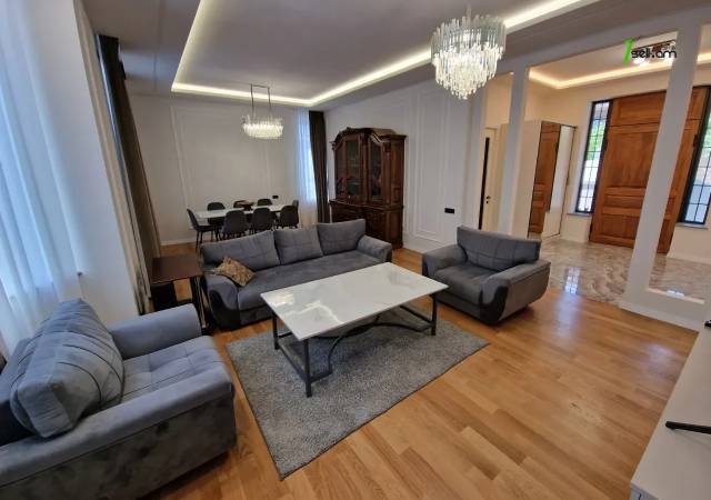 Երկու հարկանի քարե տուն, Նոյ թաղամաս Մալաթիա Սեբաստիայում, 770 քմ, 3+ սանհանգույց