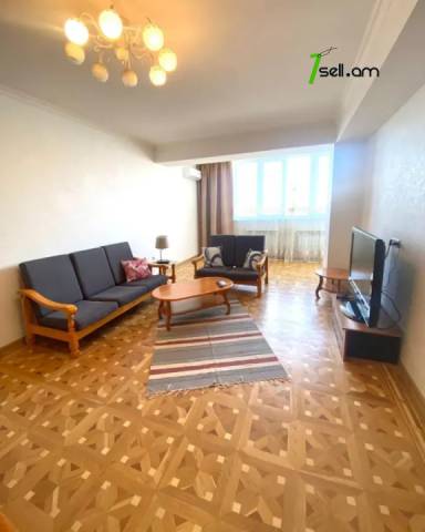 3 սենյականոց բնակարան Մեսրոպ Մաշտոցի պողոտայում, 120 ք.մ., 2 սանհանգույց, 9/12 հարկ