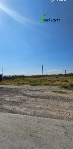 Գյուղատնտեսական հողատարածք Եղվարդում, 5000 ք.մ.