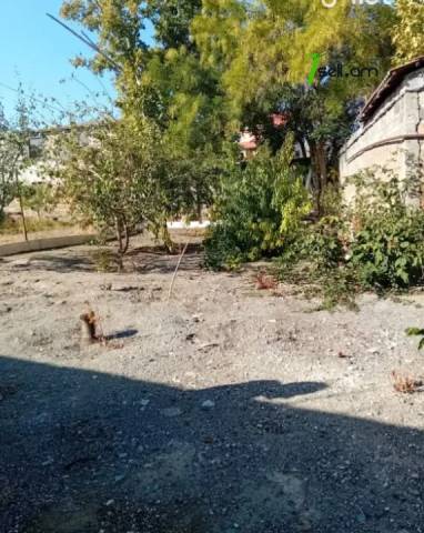 Հողատարածք բնակելի շինությունների համար Մարշալ Բաղրամյան պողոտայում կենտրոնում, 4000 ք.մ.