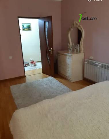 2 սենյականոց բնակարան նորակառույց շենքում Գյուրջյան փողոցում, 71 քմ, 8/14 հարկ, 2 սանհանգույց