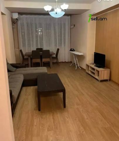 2 սենյականոց բնակարան Եզնիկ Կողբացու փողոցում, 65 քմ, կապիտալ վերանորոգված