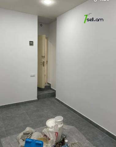 Գրասենյակային տարածք, Սախարովի հրապարակ կենտրոնում, 66 ք.մ.