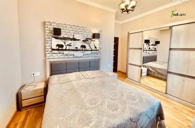 4 սենյականոց բնակարան նորակառույց շենքում Պարույր Սևակի փողոցում, 125 ք.մ., 9/16 հարկ