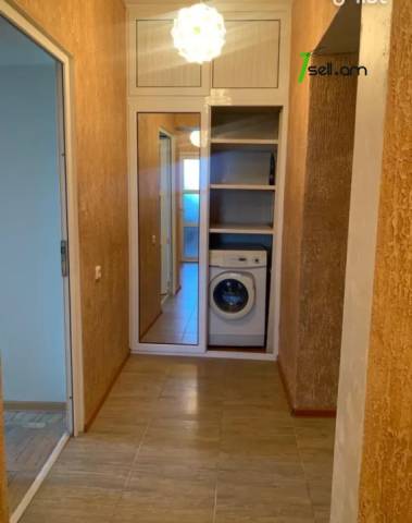 3 սենյականոց բնակարան Հունան Ավետիսյան փողոցում, 65 ք.մ., եվրովերանորոգված