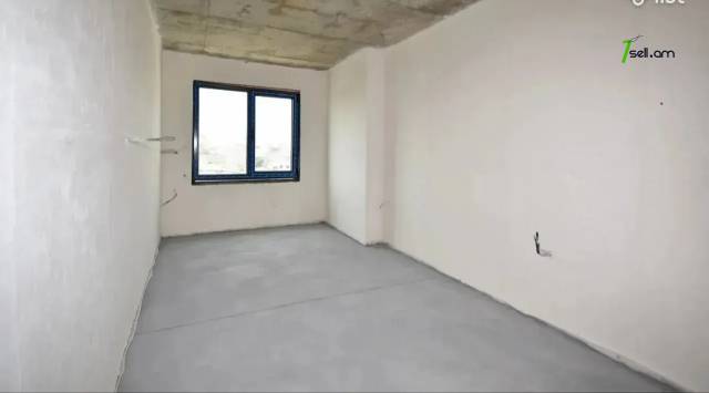 2 սենյականոց բնակարան նորակառույց շենքում Դավիթ Անհաղթի փողոցում, 55 ք.մ., բարձր առաստաղներ