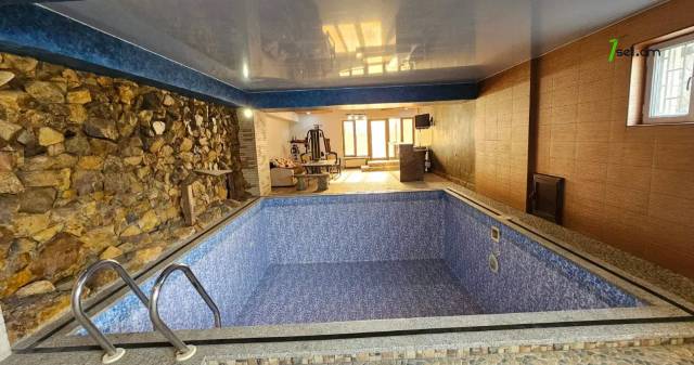 Մեկ հարկանի քարե տուն Ֆանարջյան փողոցում Քանաքեռ Զեյթունում, 1700 ք.մ., 2 սանհանգույց