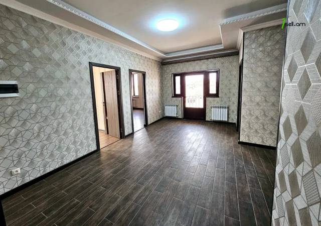 Բազմաֆունկցիոնալ գույք Մելքումովի փողոցում Աջափնյակում, 600 ք.մ.