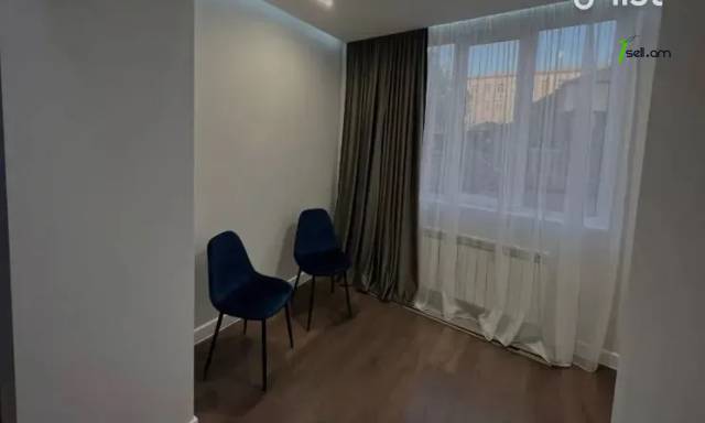 2 սենյականոց բնակարան Արամ Խաչատրյանի փողոցում, 55 ք.մ., 2/5 հարկ, դիզայներական ոճով վերանորոգված