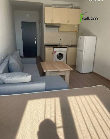 1 սենյականոց բնակարան Մելքումով փողոցում, 23 քմ, եվրովերանորոգված