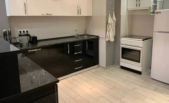 3 սենյականոց բնակարան նորակառույց շենքում, Ծիծեռնակաբերդի խճուղի, 83 ք.մ., 14/25 հարկ