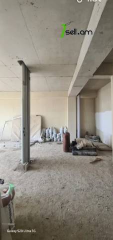 Ընդարձակ 2 սենյականոց բնակարան նորակառույց շենքում Անտառային փողոցում, 120 քմ, բարձր առաստաղներ