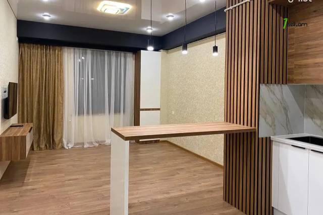 3 սենյականոց բնակարան նորակառույց շենքում Չեխովի փողոցում, 56 քմ, 6/13 հարկ, բարձր առաստաղներ