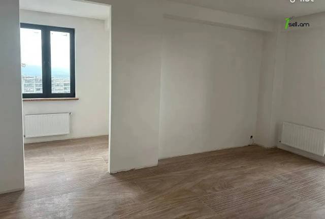 4 սենյականոց բնակարան նորակառույց շենքում Գրիբոյեդով փողոցում, 121 քմ, 14/16 հարկ, 2 սանհանգույց