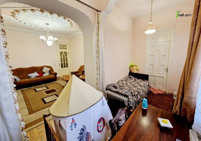 3 սենյականոց բնակարան Բագրատունյաց պողոտայում, 89 ք.մ., 2 սանհանգույց, բարձր առաստաղներ