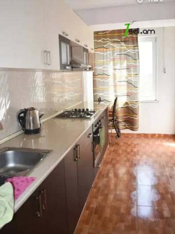 2 սենյականոց բնակարան Մամիկոնյանց փողոցում, 52 քմ, 7/14 հարկ, կապիտալ վերանորոգված