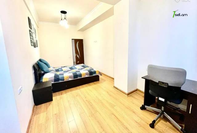 3 սենյականոց բնակարան նորակառույց շենքում Անտառային փողոցում, 97 քմ, 3/6 հարկ, 2 սանհանգույց