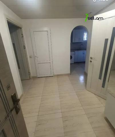 3 սենյականոց բնակարան Զորավար Անդրանիկի փողոցում, 65 ք.մ., 2/9 հարկ, կապիտալ վերանորոգված