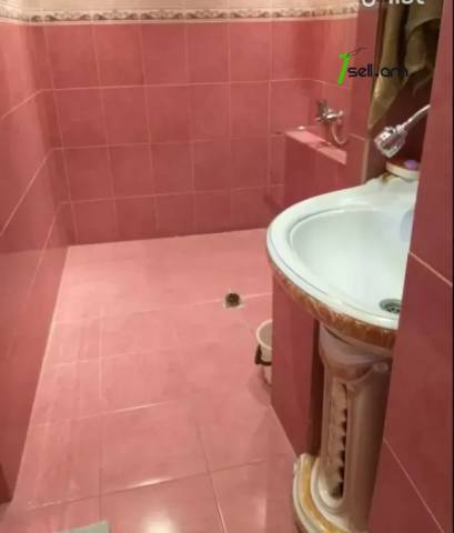 3 սենյականոց բնակարան Երվանդ Քոչարի փողոցում, 84 քմ, դիզայներական ոճով վերանորոգված