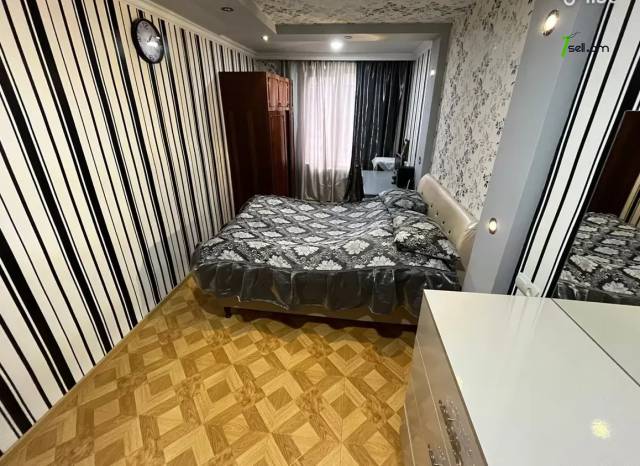 3 սենյականոց բնակարան Լեփսիուսի փողոցում, 73 ք.մ., 1/4 հարկ, եվրովերանորոգված