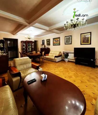 Երեք հարկանի քարե տուն Էրեբունիում, 134 ք.մ., 3+ սանհանգույց, կապիտալ վերանորոգված