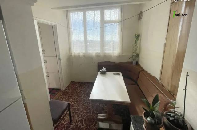 4 սենյականոց բնակարան, Մարգարյան փողոցի 2-րդ նրբանցք, 78 ք.մ., 6/9 հարկ