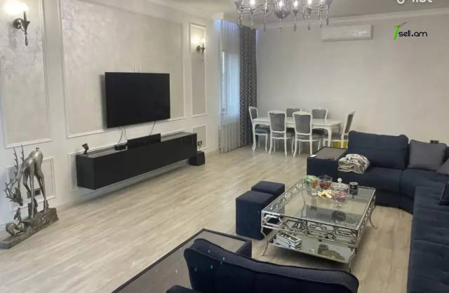 Մեկ հարկանի տուն Դավթաշենի 10-րդ փողոցում Դավիթաշենում, 320 ք.մ., 2 սանհանգույց