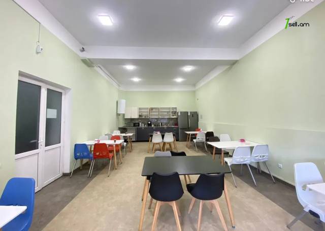 Շենք Վաղարշ Վաղարշյան փողոցում Արաբկիրում, 1039 քմ