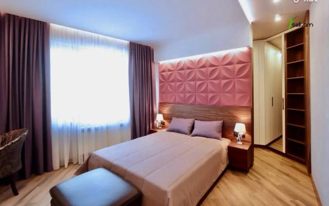 3 սենյականոց բնակարան Ազատության պողոտայում, 110 քմ, 2 սանհանգույց, բարձր առաստաղներ