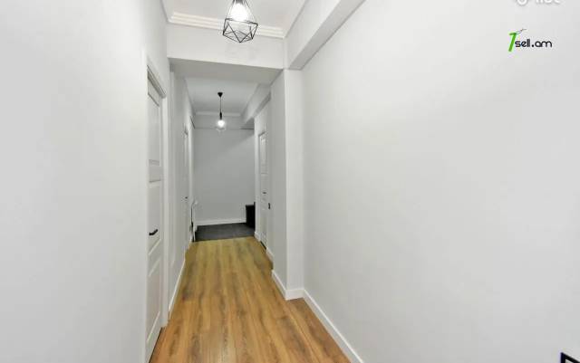 3 սենյականոց բնակարան նորակառույց շենքում, Komitas Ave, 65 ք.մ., բարձր առաստաղներ, 8/17 հարկ