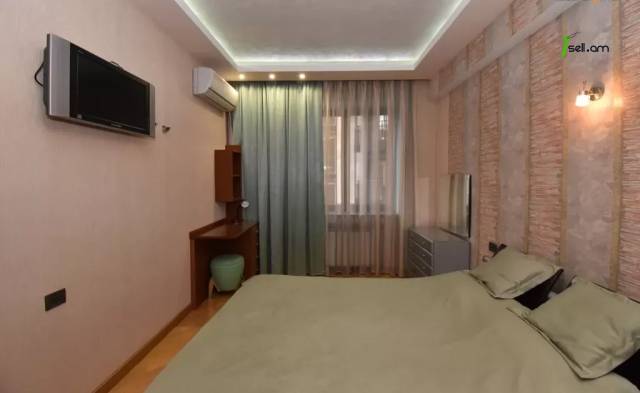 4 սենյականոց բնակարան նորակառույց շենքում Հյուսիսային պողոտայում, 140 ք.մ., բարձր առաստաղներ