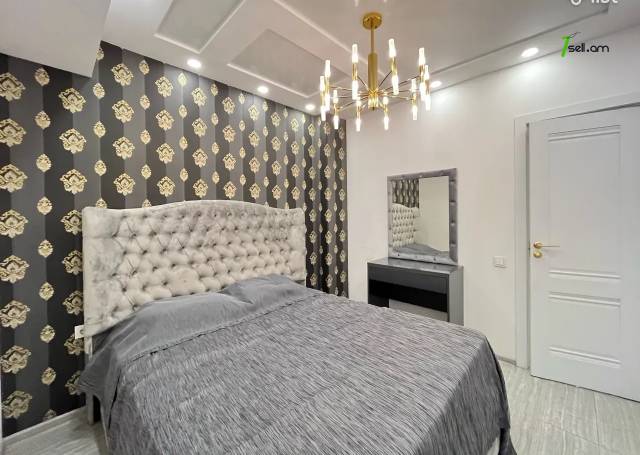 3 սենյականոց բնակարան Հյուսիսային պողոտայում, 80 ք.մ., 4/11 հարկ, բարձր առաստաղներ