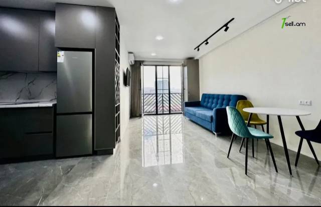 2 սենյականոց բնակարան Պուշկինի փողոցում, 45 ք.մ., բարձր առաստաղներ, կապիտալ վերանորոգված