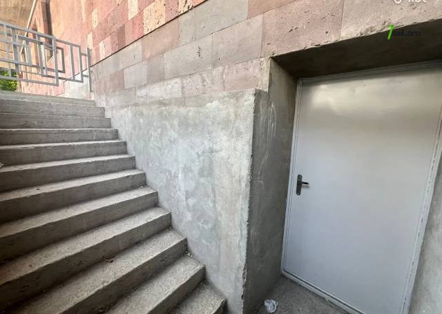 Բազմաֆունկցիոնալ գույք Վաղարշ Վաղարշյան փողոցում Արաբկիրում, 350 քմ