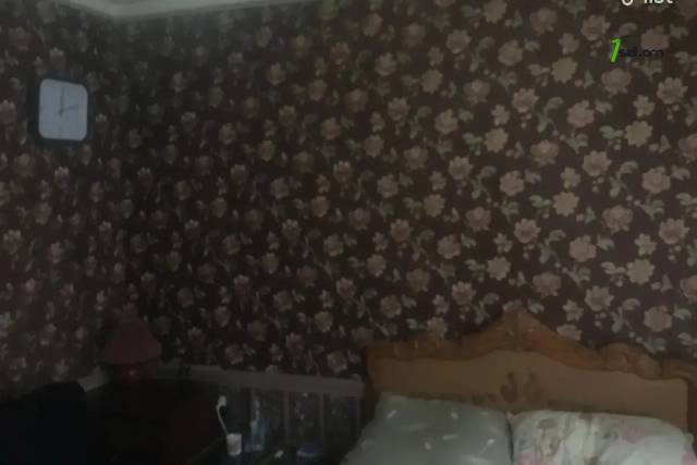 3 սենյականոց բնակարան Ավետ Ավետիսյան փողոցում, 81 ք.մ., նախավերջին հարկ, քարե շենք